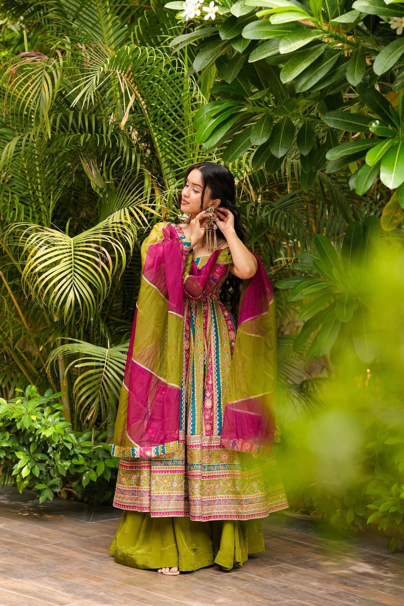 Firoza Fable Heavy Suit Set