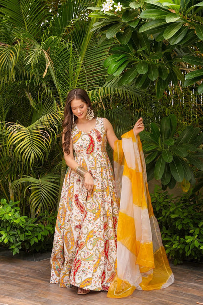 Divyakirti Heavy Maxi Set